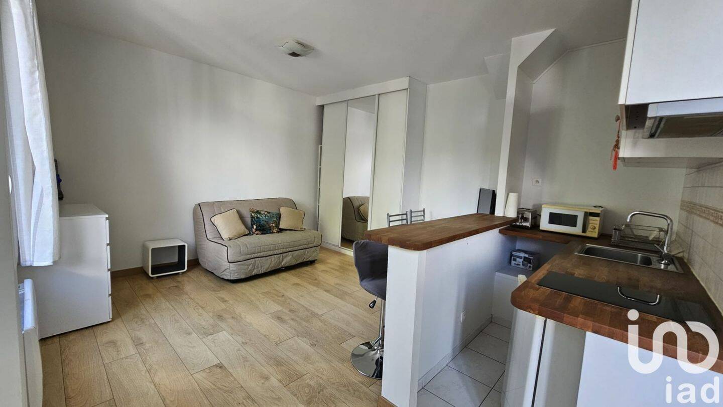 Maison à louer, 22m², NANTERRE