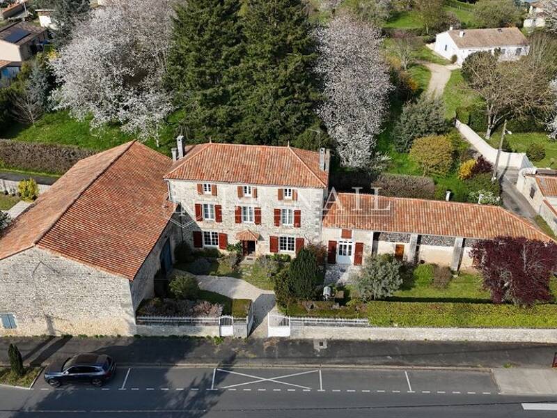 Maison à vendre, 219m², LA ROCHEFOUCAULD