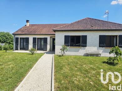 Maison à vendre 228 000 € 5 pièces 4 chambres 142 m² 1 610 m² de terrain La Celle-Saint-Cyr 89116