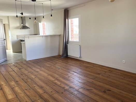 Maison à louer 850 € 4 pièces 3 chambres 99,5 m² Est Saint-Vincent-de-Tyrosse 40230