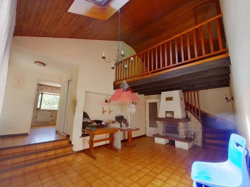 Maison à vendre, 134m², SAINT CLAUDE