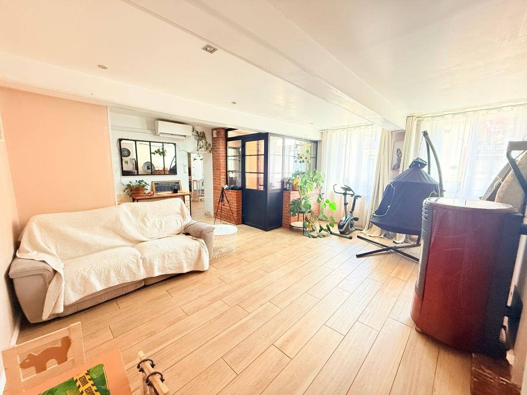 Maison à vendre, 265m², LAVERNOSE LACASSE