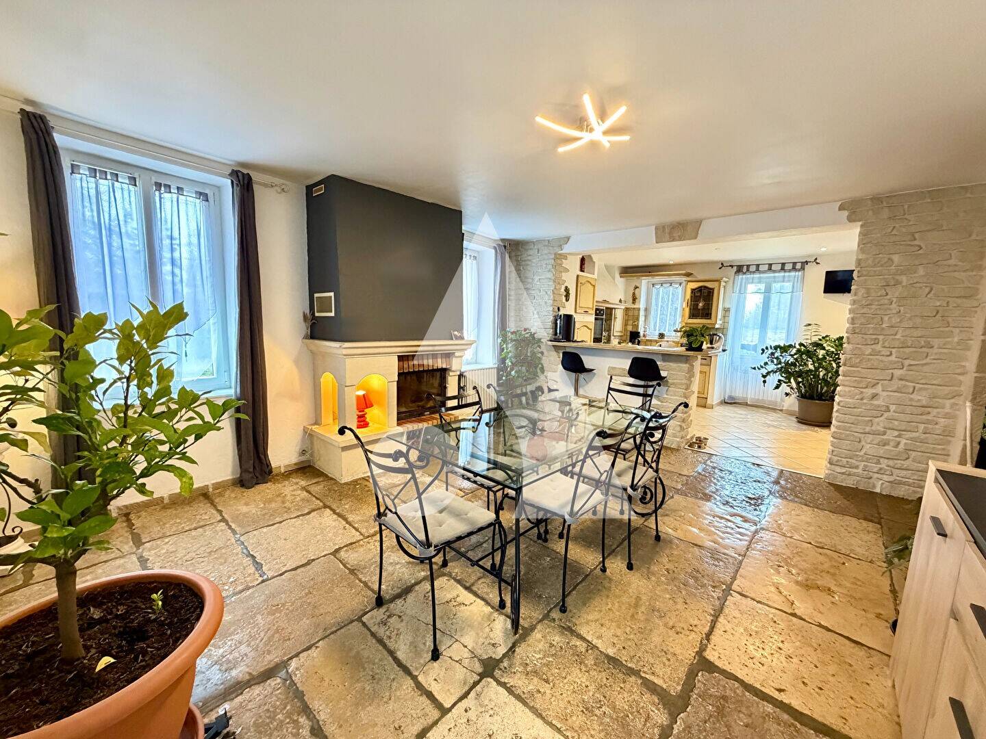 Maison à vendre, 175m², VAROIS ET CHAIGNOT