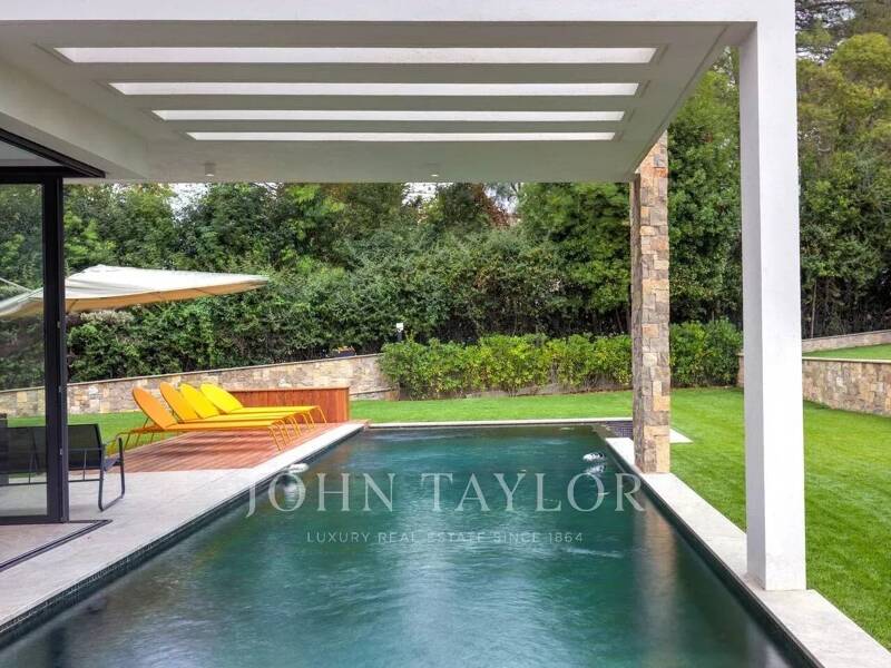 Maison à louer, 295m², VALBONNE