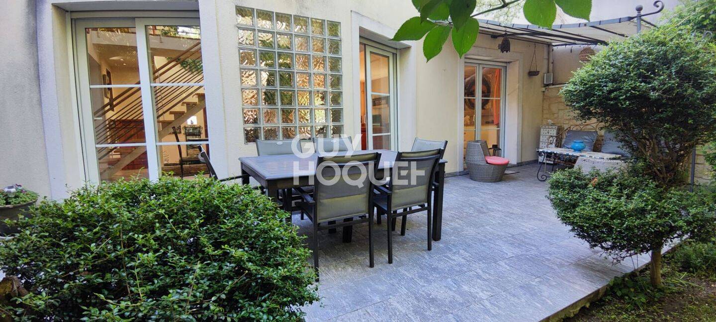 Maison à vendre, 159m², LES LILAS