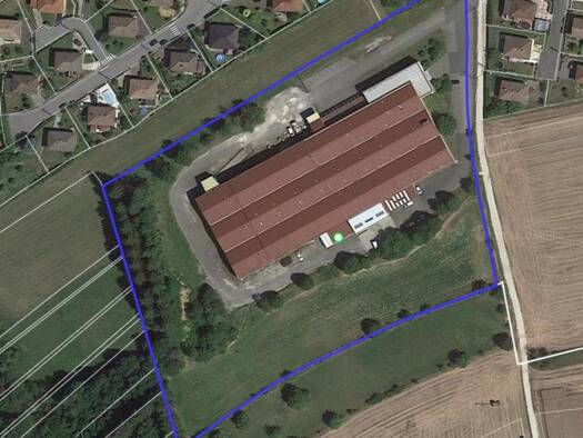 Local d'activités à vendre 1 696 000 € 7 192 m² d'espace de stockage Étupes 25460