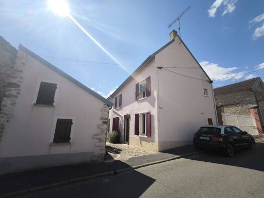 Maison à vendre 159 000 € 5 pièces 3 chambres 98 m² Brasles 02400