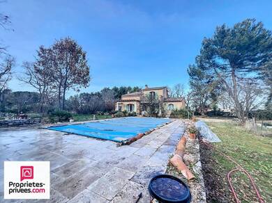 Villa à vendre 460 000 € 5 pièces 3 chambres 125 m² 4 500 m² de terrain Rians 83560