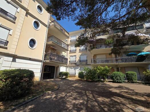 Appartement à vendre 264 950 € 4 pièces 2 chambres 84,26 m² Centre-Halles Carnot Limoges 87000