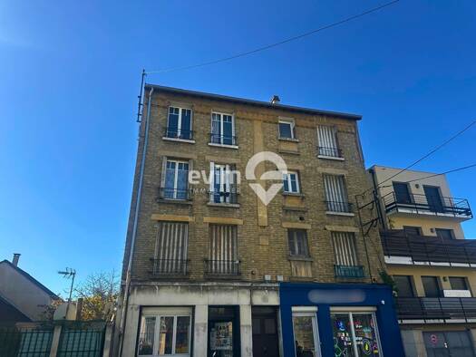 Appartement à vendre 99 900 € 2 pièces 1 chambre 30 m² Étage 1/4 Val Notre Dame-La Tour Billy Argenteuil 95100