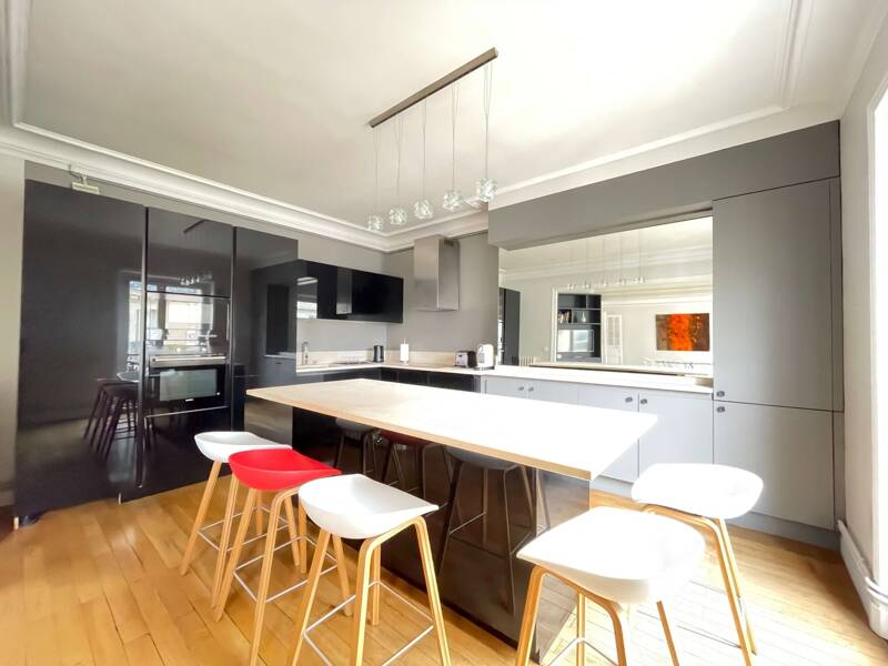 Maison à louer, 123m², PARIS 17E