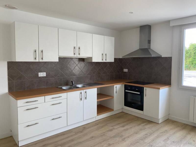 Maison à louer, 128m², SAINT LYPHARD