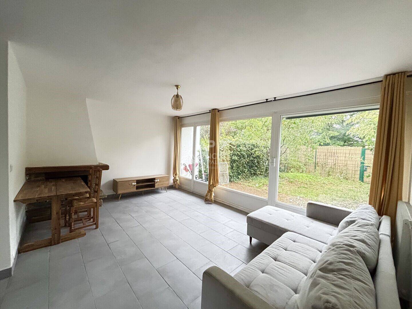Maison à vendre, 75m², CERGY