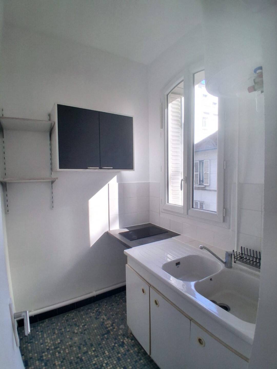 Maison à louer, 28m², COURBEVOIE