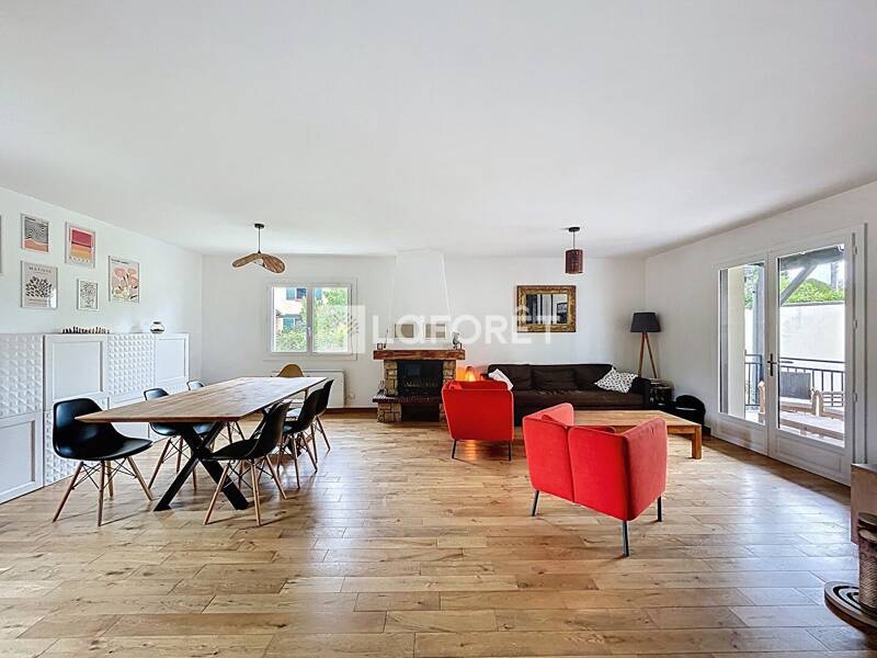 Maison à louer, 150m², NEUVILLE SUR SAONE