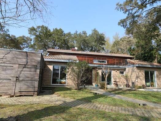 Villa à vendre 2 190 000 € 6 pièces 4 chambres 214 m² 1 387 m² de terrain Hossegor Soorts-Hossegor 40150
