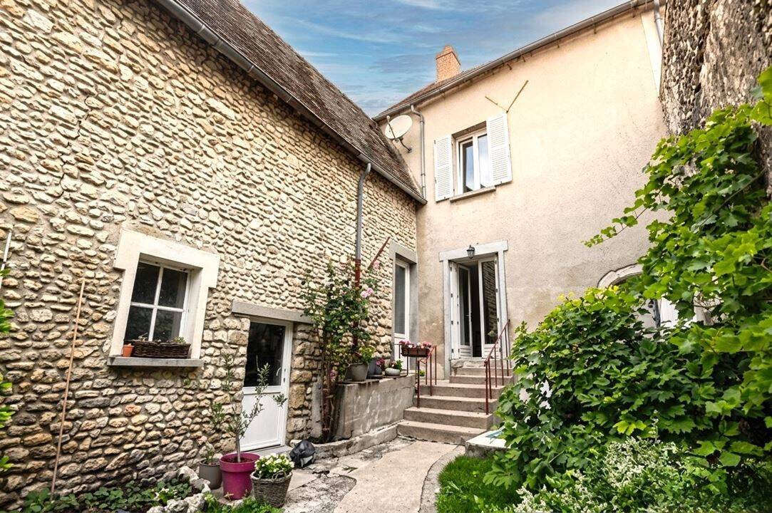 Maison à vendre, 110m², ESTOUCHES