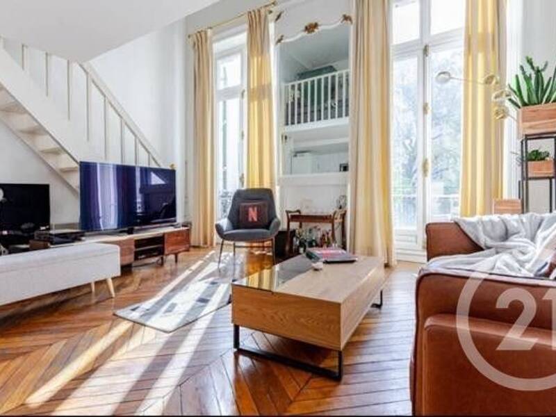 Maison à louer, 44m², PARIS 8E