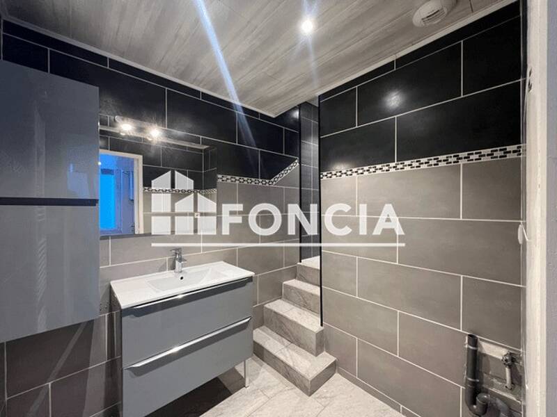 Maison à louer, 45m², SAINT ETIENNE