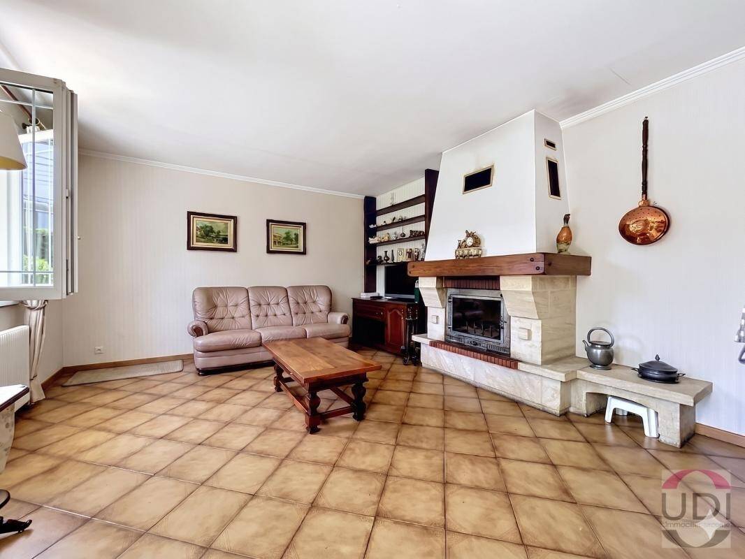 Maison à vendre, 84m², CORBEIL ESSONNES
