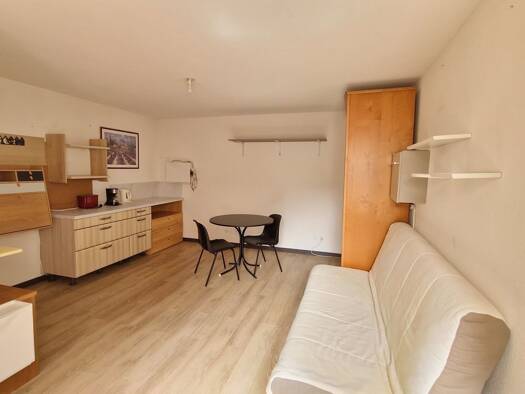 Appartement à vendre 145 000 € 1 pièce 26 m² Étage 1/1 La Villette Lyon 3ème arrondissement 69003