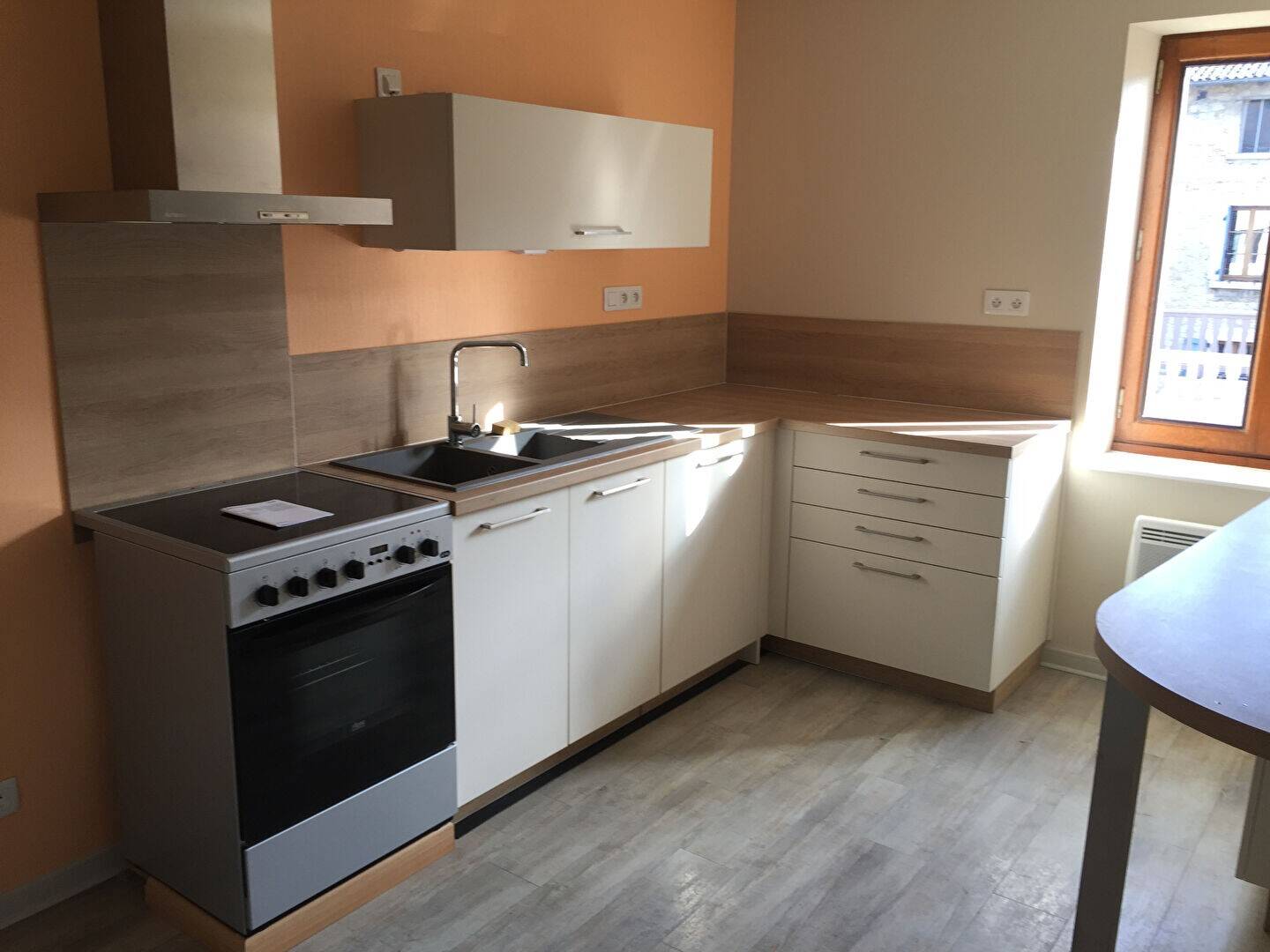 Maison à louer, 102m², SAINT JEAN LE VIEUX