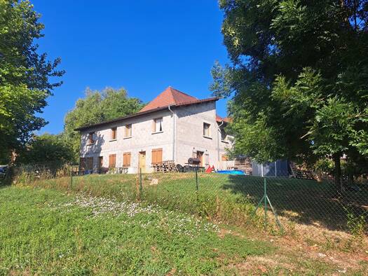 Immeuble à vendre 800 000 € 406 m² Romagnieu 38480