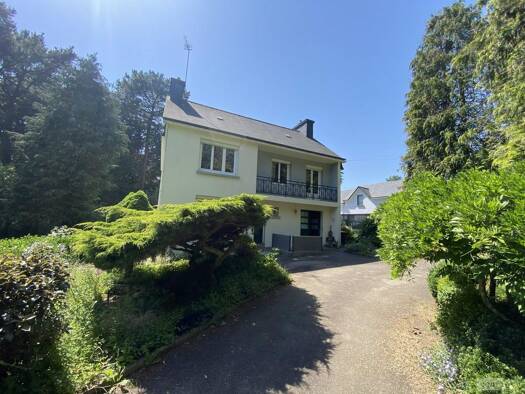 Maison à vendre 187 920 € 5 pièces 4 chambres 100 m² 1 729 m² de terrain Languidic 56440