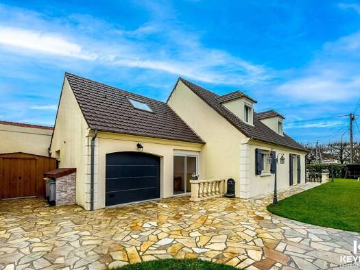 Maison à vendre 464 000 € 5 pièces 4 chambres 130 m² 400 m² de terrain Bas Domont Domont 95330