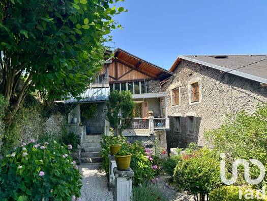 Maison à vendre 435 000 € 7 pièces 5 chambres 193 m² 1 400 m² de terrain Conflans Albertville 73200