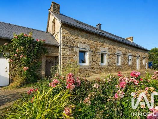 Maison à vendre 179 500 € 7 pièces 5 chambres 152 m² 7 761 m² de terrain La Motte 22600