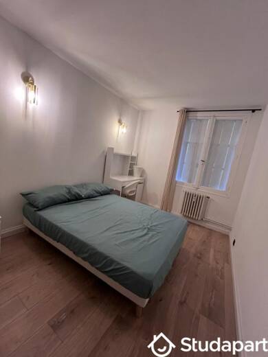 Appartement à louer 410 € 1 pièce 3 chambres 10 m² 2ème étage Cathédrale Troyes 10000