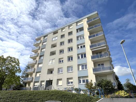 Appartement à vendre 195 000 € 3 pièces 2 chambres 67,9 m² Étage 6/6 Eugene Spuller Dijon 21000