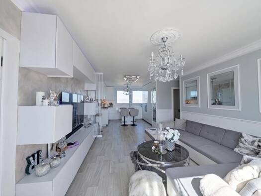 Appartement à vendre 220 000 € 5 pièces 4 chambres 96 m² Étage 4/4 Haute Roche Est Oullins-Pierre-Bénite 69310