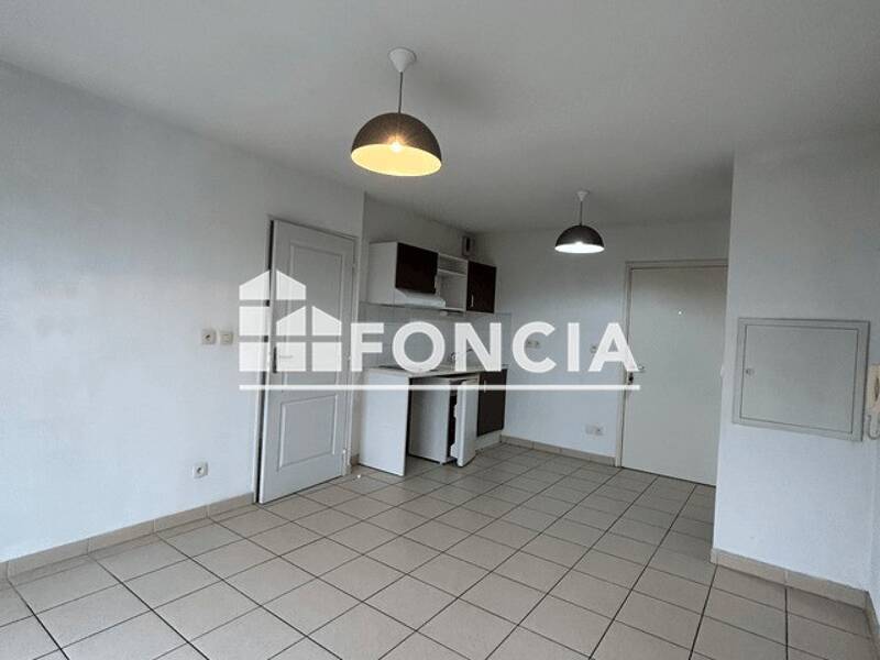 Maison à louer, 37m², SORGUES