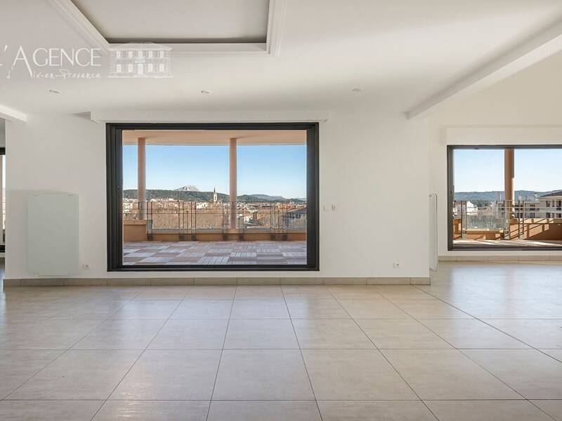 Maison à louer, 250m², AIX EN PROVENCE