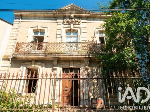 Demeure à vendre 609 500 € 10 pièces 6 chambres 231 m² 314 m² de terrain Zola Nantes 44100