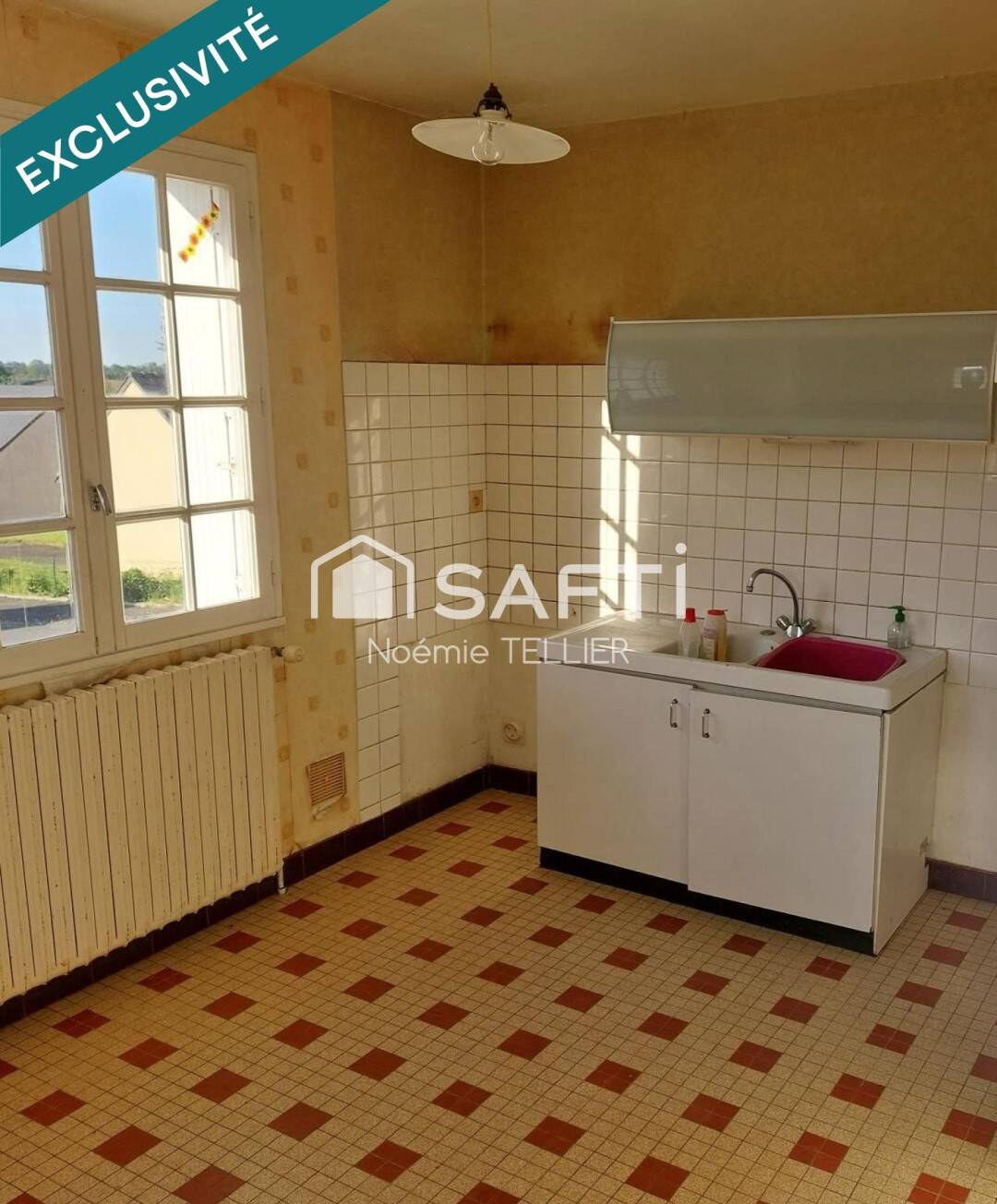 Maison à vendre, 116m², SAINT CYR LE GRAVELAIS
