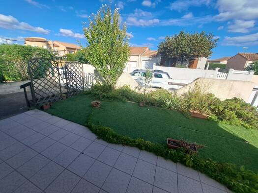 Maison de plain-pied à vendre 255 000 € 3 pièces 2 chambres 54 m² 266 m² de terrain Peripherie Marseillan 34340