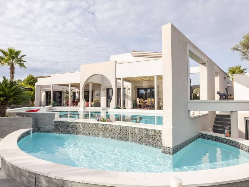 Maison à vendre, 377m², NIMES