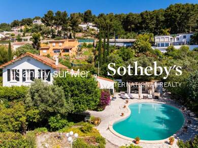 Maison à vendre 1 660 000 € 11 pièces 10 chambres 326 m² 3 200 m² de terrain Centre Est La Valette du Var 83160