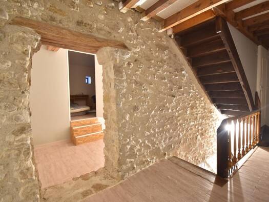 Maison de ville à vendre 235 000 € 5 pièces 4 chambres 155 m² 150 m² de terrain Centre-Saint Germain-Vareilles Ambérieu-en-Bugey 01500