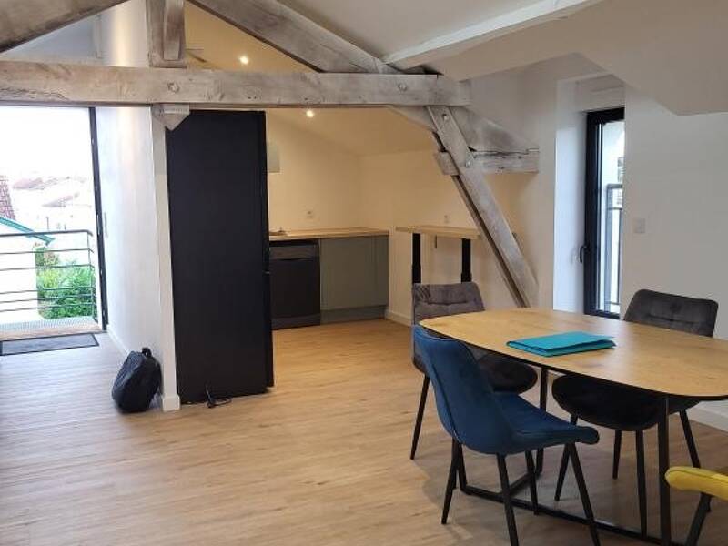 Maison à louer, 105m², SARBAZAN