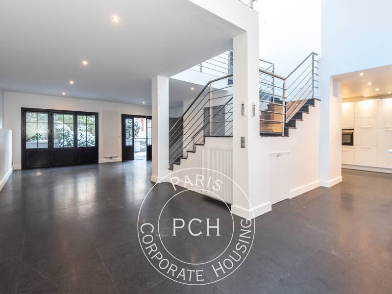 Maison à louer, 170m², NEUILLY SUR SEINE