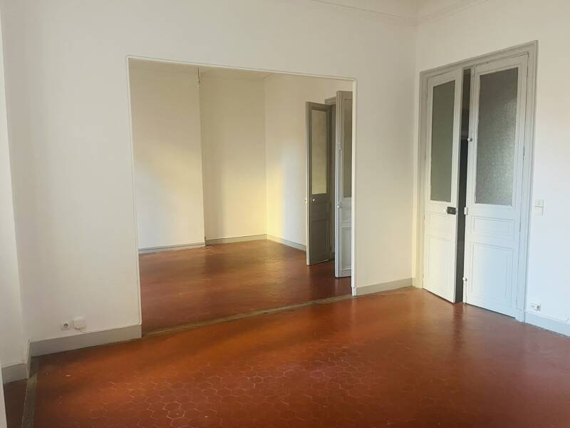 Maison à louer, 143m², MARSEILLE 6E