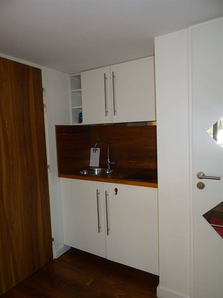 Maison à louer, 18m², LEVALLOIS PERRET