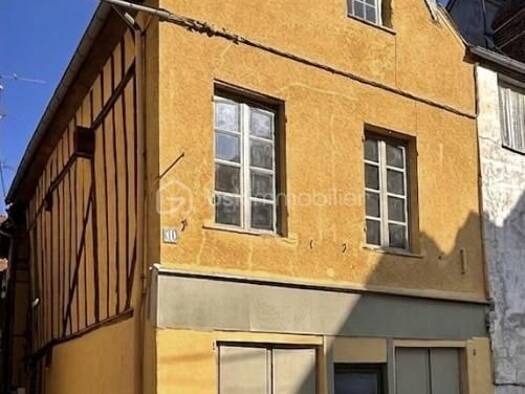 Immeuble à vendre 117 000 € 120 m² Vieille Ville Joigny 89300