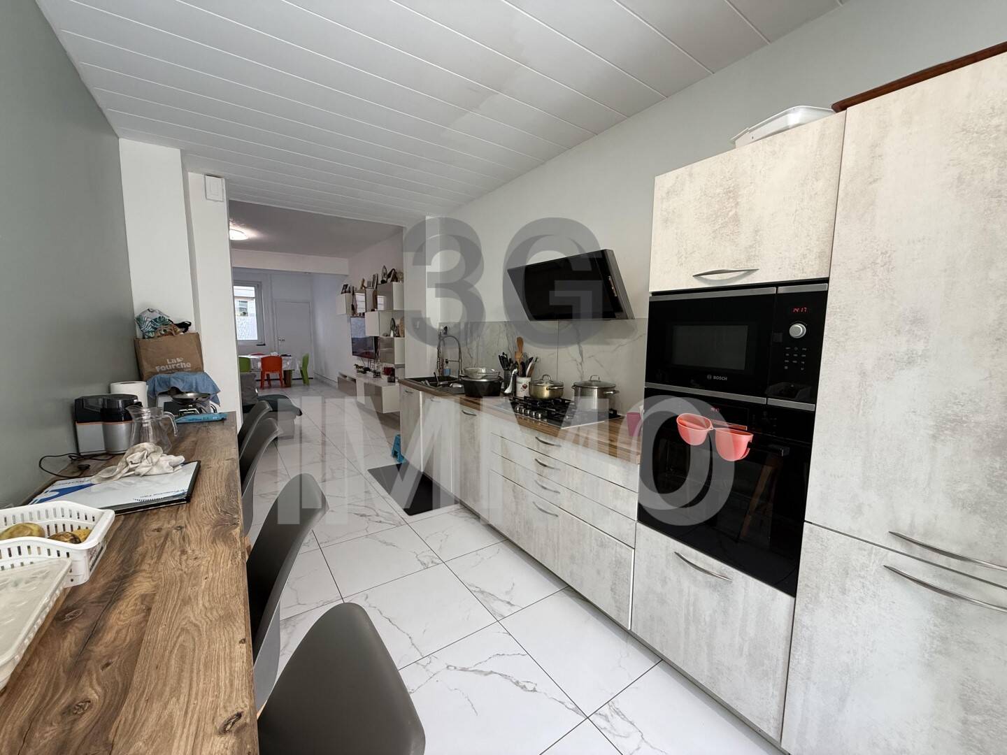 Maison à vendre, 214m², SAINT MARTIN LA PLAINE