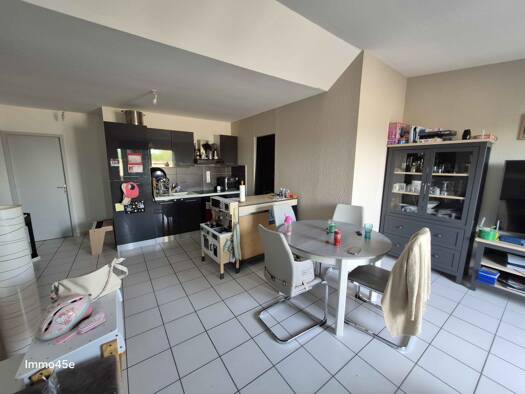 Appartement à vendre 170 000 € 4 pièces 3 chambres 67,5 m² Étage 2/2 Mauves 07300