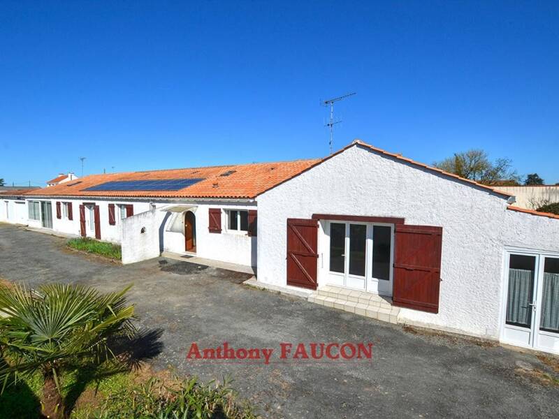 Maison à vendre, 140m², LES MAGNILS REIGNIERS